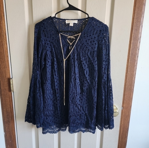 Michael Kors Women's S chain-up lace peasant blouse. - Picture 1 of 3